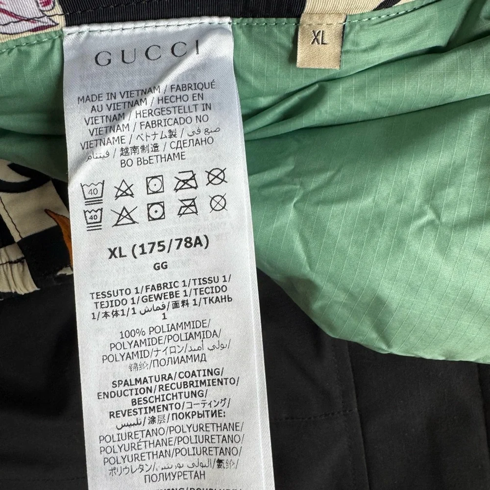 Gucci rare 38 elastic